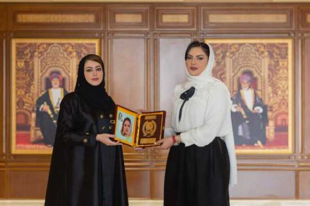 جيهان اللمكية تتسلم جائزة 'شرين أبو عاقلة'