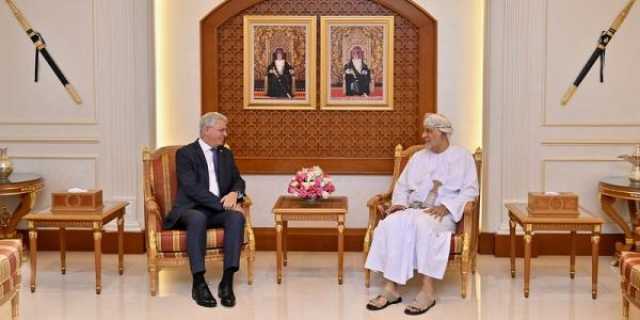 السيد شهاب يستقبل السفير الجزائري