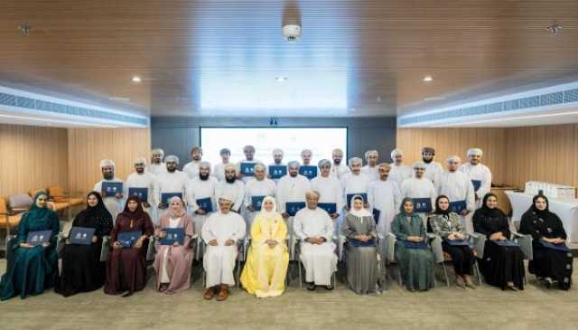 تخريج الدفعة الثالثة من برنامج 'رواد العز'