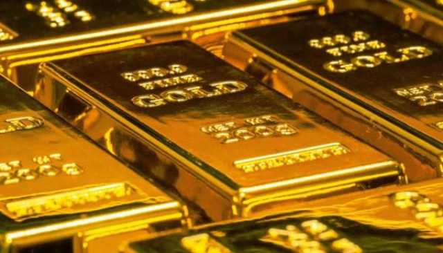 الذهب يتراجع لأدنى مستوى في 8 أسابيع