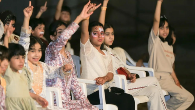 1172 زائرًا لقلعة صحار التاريخية خلال إجازة العيد