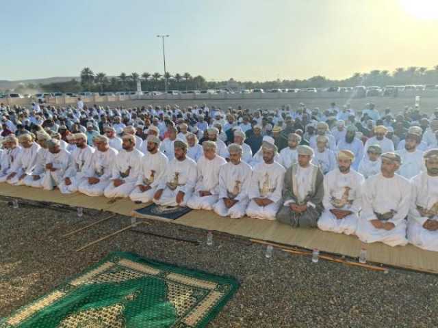 ولاية عبري تحتفل بعيد الفطر المبارك