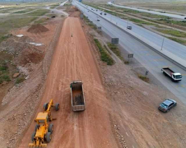 تنفيذ 3 مشروعات طرق في صلالة بـ17.6 مليون ريال