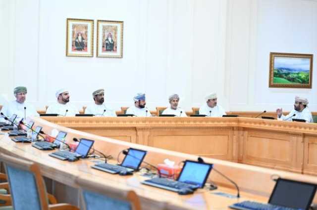 'الشورى' يفتح ملف تداعيات الرسوم الجمركية على الاقتصاد العُماني و'البدائل المتاحة'