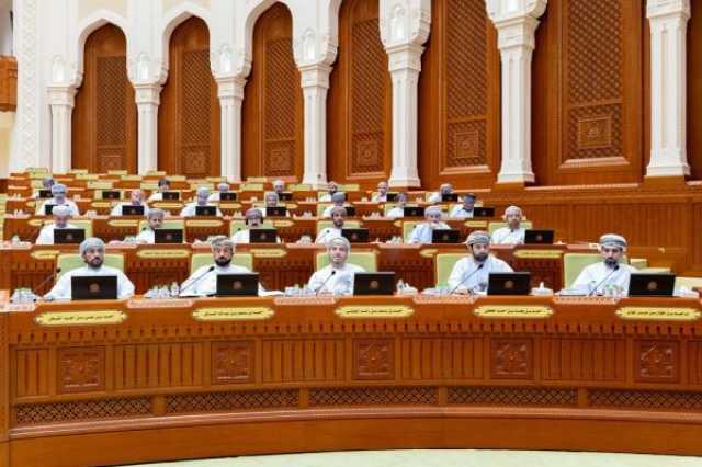 3 بيانات عاجلة لإيجاد حلول لـ'تطبيق إجادة' و'الدروس الخصوصية' و'تأخر تطوير ميناء شناص'