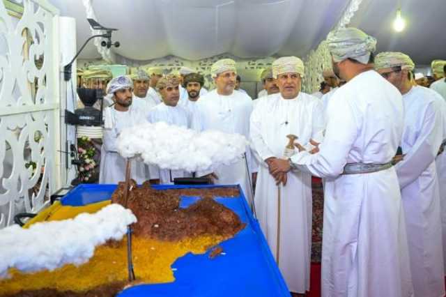 افتتاح القرية المصاحبة لـ'مهرجان كأس جلالة السُّلطان المعظم للهجن'