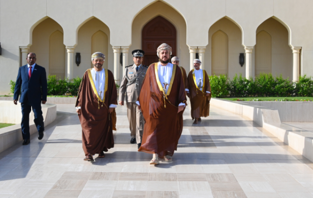 السيد أسعد يتوجه إلى السعودية