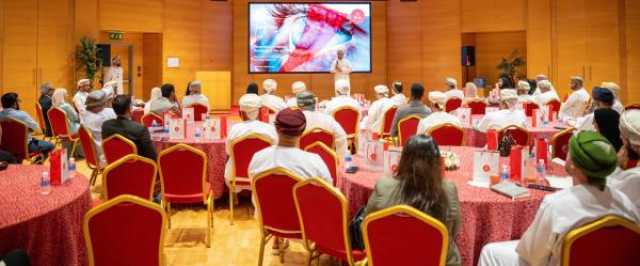 بنك مسقط ينظم حلقة نقاشية للتعريف بخدمة التفويض الرقمي للمؤسسات الحكومية والشركات