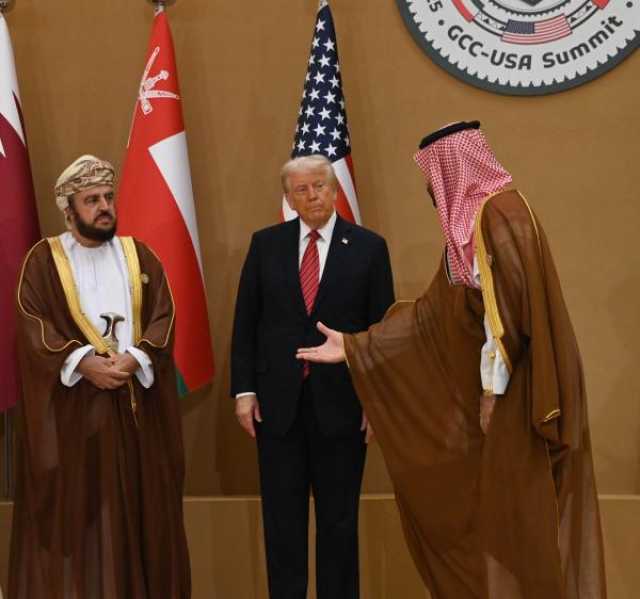 سلطنة عُمان تؤكد التزامها بالشراكة الاستراتيجية في القمّة الخليجية الأمريكية بالرياض