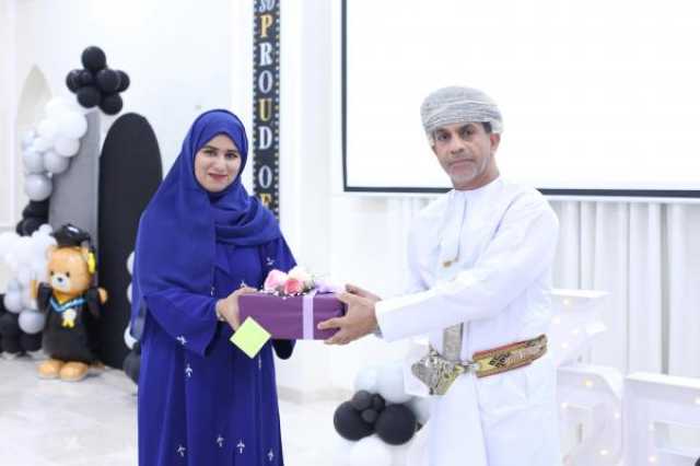 مدرسة 'منارة بوشر' تحتفل بختام العام الدراسي