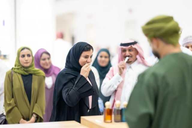 100 من أشهر علامات العطور يجتمعون في 'معرض عُمان للعطور' بمركز المؤتمرات والمعارض