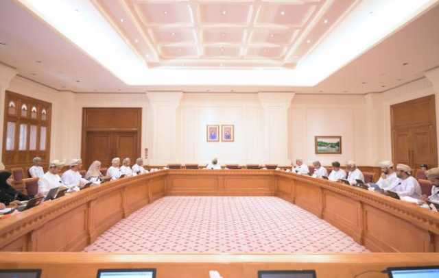 مجلس عُمان: التوافق حول 22 مادة في مشروعي قانونين