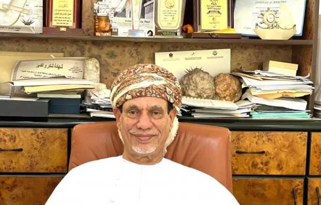 سالم الشنفري.. مسيرة مهنية عريقة عززت مكانة عُمان في إنتاج وتصدير الجبس