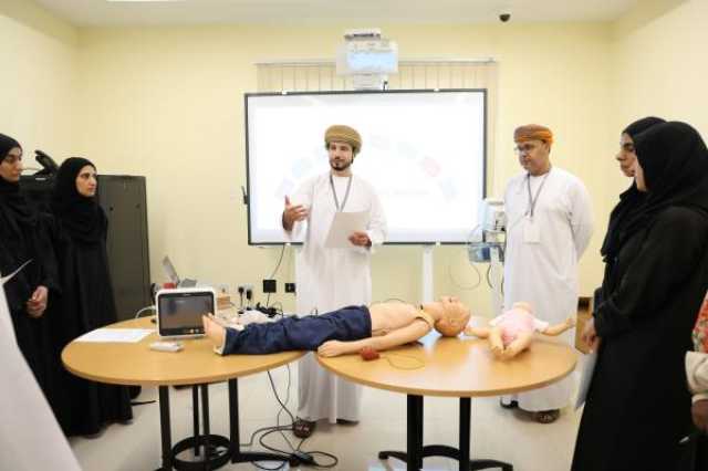 مؤتمر بمستشفى نزوى يسلط الضوء على قضايا صحة الأطفال