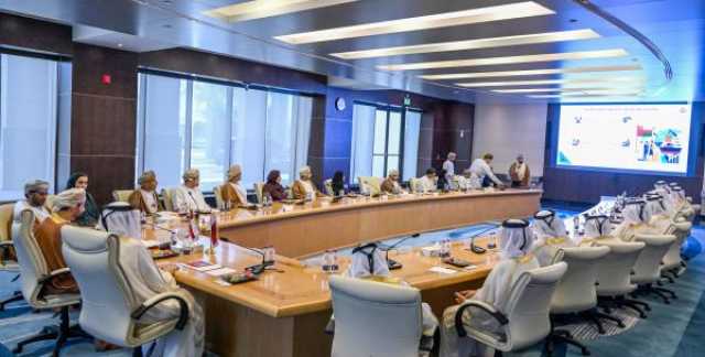 استعراض العلاقات الاقتصادية المتنامية بين عُمان وقطر وجهود تعزيز التبادل التجاري والاستثماري
