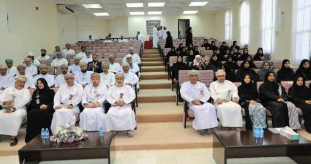 استعراض التجارب الرائدة في 'ملتقى الاستثمار بالتعليم المدرسي الخاص' بالداخلية