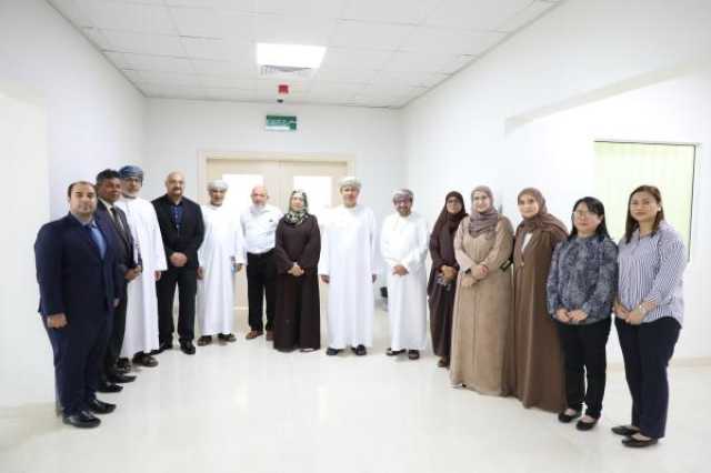 استعدادات نهائية لافتتاح كلية الطب بجامعة ظفار