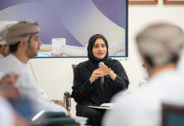 مناقشة خدمات الحماية الاجتماعية للمؤسسات الصغيرة والمتوسطة
