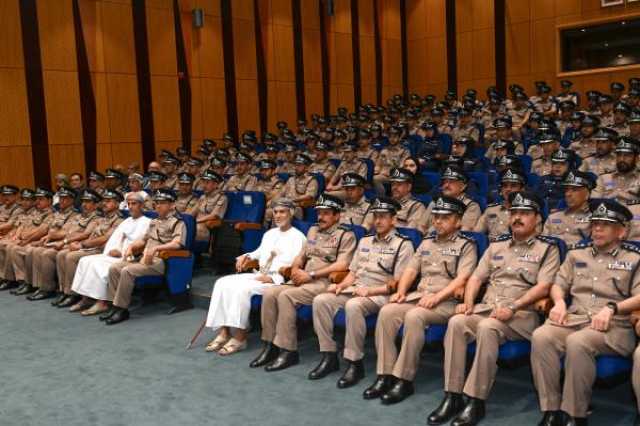 شرطة عُمان السلطانية تُنفِّذ 'برنامج الإعلام الأمني للقادة' لتعزيز مهارات التعامل الإعلامي
