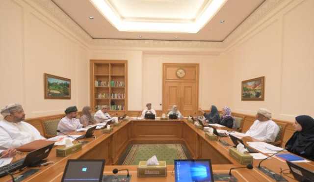 مناقشة محاور دراسة 'التركيبة السكانية' في المجلس