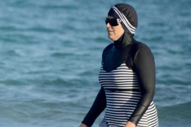 سوريا تُلزم النساء بارتداء 'البوركيني' على الشواطئ العامة