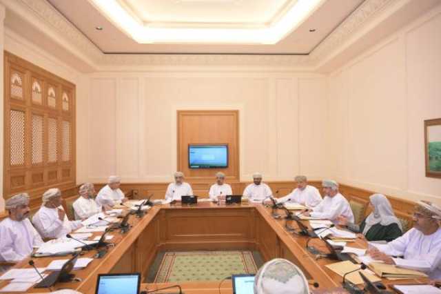 'قانونية الدولة' تناقش مشروعي قانونين