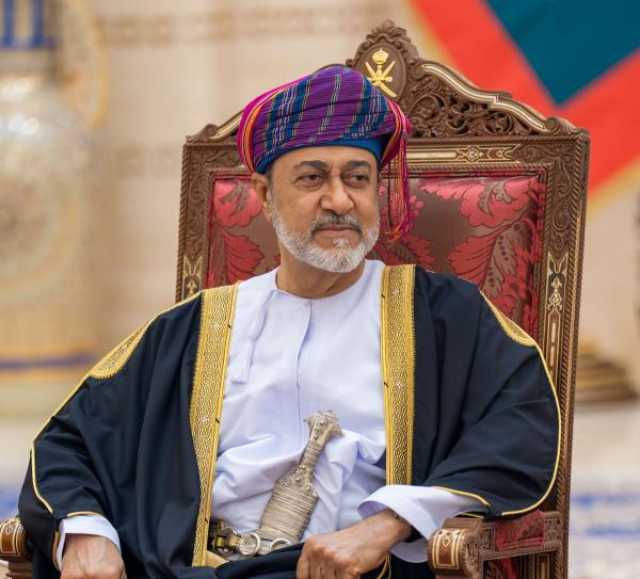 بالصور.. جلالة السلطان يتقبّل أوراق اعتماد عددٍ من السفراء
