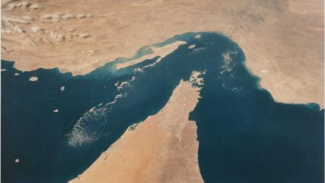 تقرير عن حادث بحري قرب مضيق هرمز