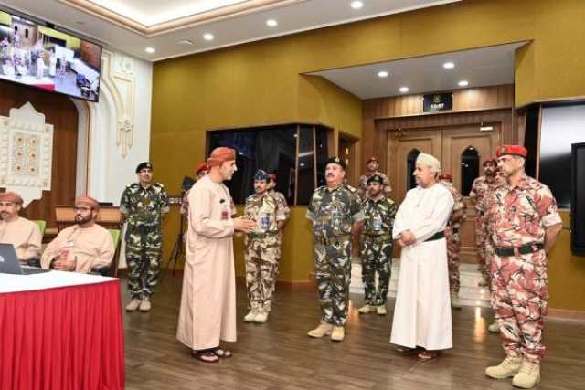 أمين عام 'الدفاع' يطلع على مجريات 'صنع القرار 12'