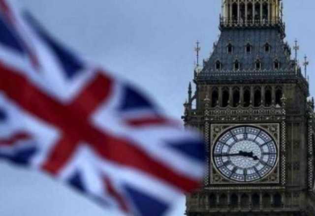 بريطانيا تمهد لفرض قيود على أبل وجوجل بسبب احتكار متاجر التطبيقات