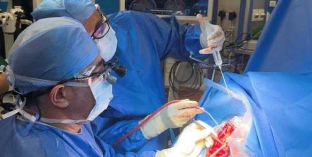 نجاح أول عملية استئصال ورم دماغي في سلطنة عُمان