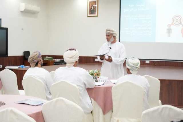 تدريب موظفي محافظة الداخلية على إدارة مشاريع التحول الرقمي