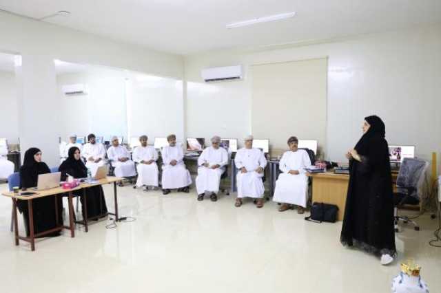 التدريب على منظومة الرصد التربوي الإلكترونية في البريمي والظاهرة