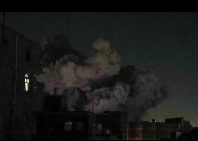 شاهد.. انفجاران عنيفان قرب محطة كهرباء حزيز جنوب اليمن