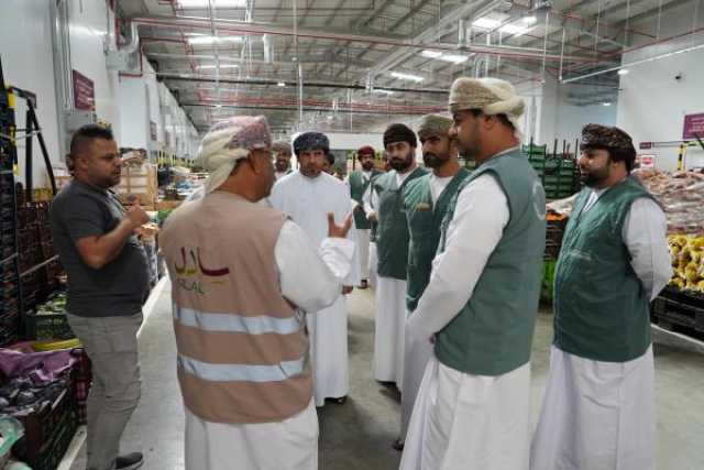 فريق عمل حكومي لمراقبة الأسواق وضمان استقرار السلع مع اقتراب عيد الفطر