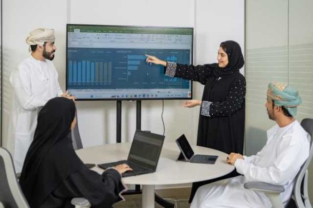 توحيد مسار خدمات المستثمرين وتبسيط الإجراءات في جميع المناطق الاقتصادية الخاصة والحرة