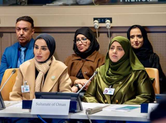 النجار: سلطنة عُمان تحرص على توفير البيئة الجاذبة لدعم الابتكارات العلمية للمرأة