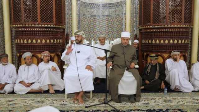 جامع الشنفري بصلالة ينظم ندوة 'فاستبقوا الخيرات' تخليدًا لسيرة معالي الشيخ سعيد بن أحمد الشنفري رحمه الله