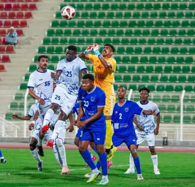 'الزعيم' يتألق.. والسيب يتفوق على النصر.. وسمائل يُعمّق جراح الرستاق