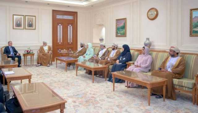 رئيس 'الدولة' يستعرض العلاقات مع وزير خارجية أذربيجان