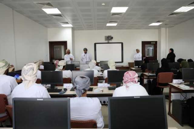 تعزيز مهارات موظفي البريمي في استخدام الذكاء الاصطناعي لزيادة إنتاجية العمل