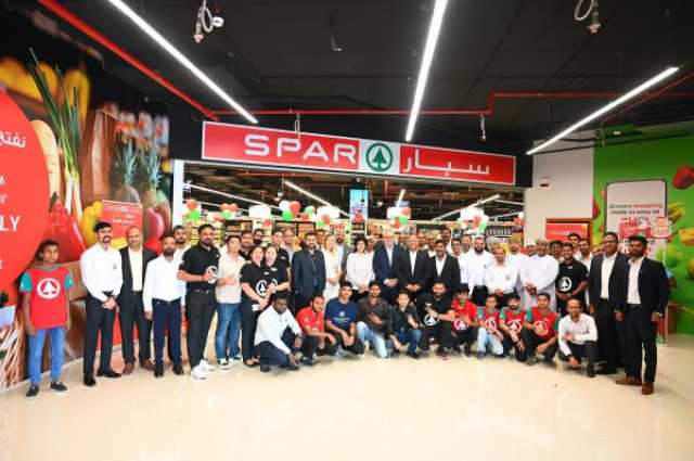 'سبار عُمان' تفتتح متجرا جديدا في 'مول الرحمة' بالخوض