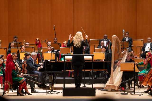 موسيقيّون عالميّون يتألّقون مع الأوركسترا السيمفونية العُمانية في 'الأوبرا السلطانيّة'