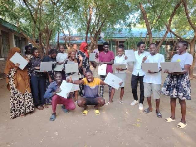 'القلب الكبير' تمنح جائزة الشارقة الدولية لمناصرة ودعم اللاجئين 2025 إلى منظمة 'كونيكسيو إفريقيا'