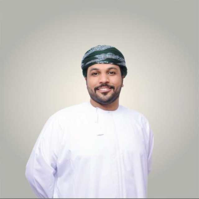 المعمري لـ'الرؤية': شبابنا يمتلك مهارات واعدة في التسويق الرقمي وصناعة المحتوى