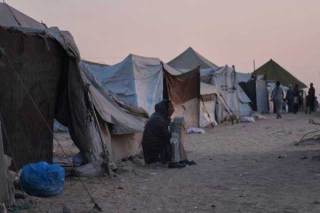 بردًا وزمهريرًا.. سكان غزة يواجهون ظروفا قاسية مع دخول فصل الشتاء