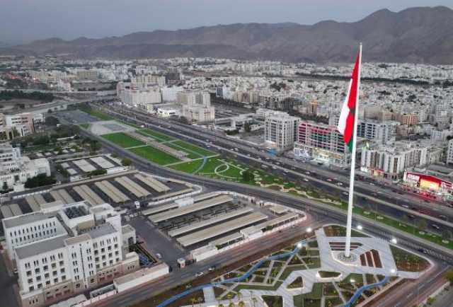وسط إنجازات متحققة.. سلطنة عمان تعيش غمرة احتفالات باليوم الوطني