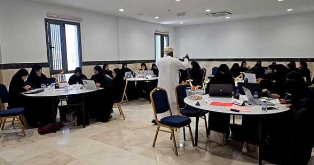 'أوقاف الداخلية' تواصل تنفيذ البرنامج التخصصي لتأهيل معلمي القرآن الكريم