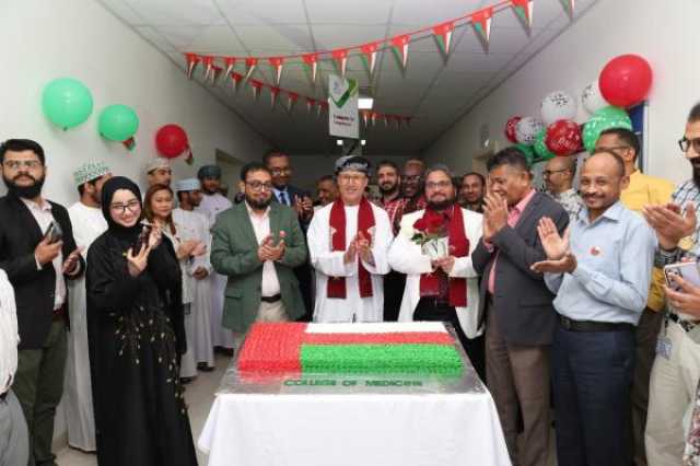 جامعة ظفار تحتفل باليوم الوطني المجيد