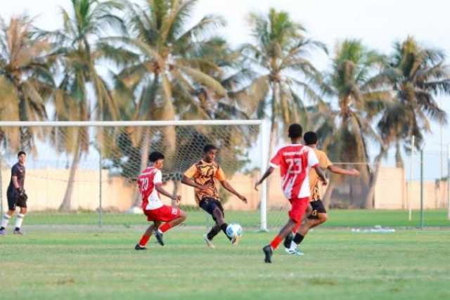 الطليعة والمصنعة يشعلان صراع 'دوري تحت 17 سنة'